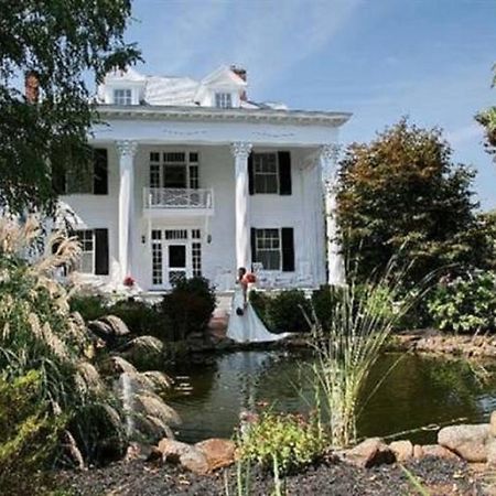 Winridge Manor Bed And Breakfast Madison Heights Kültér fotó